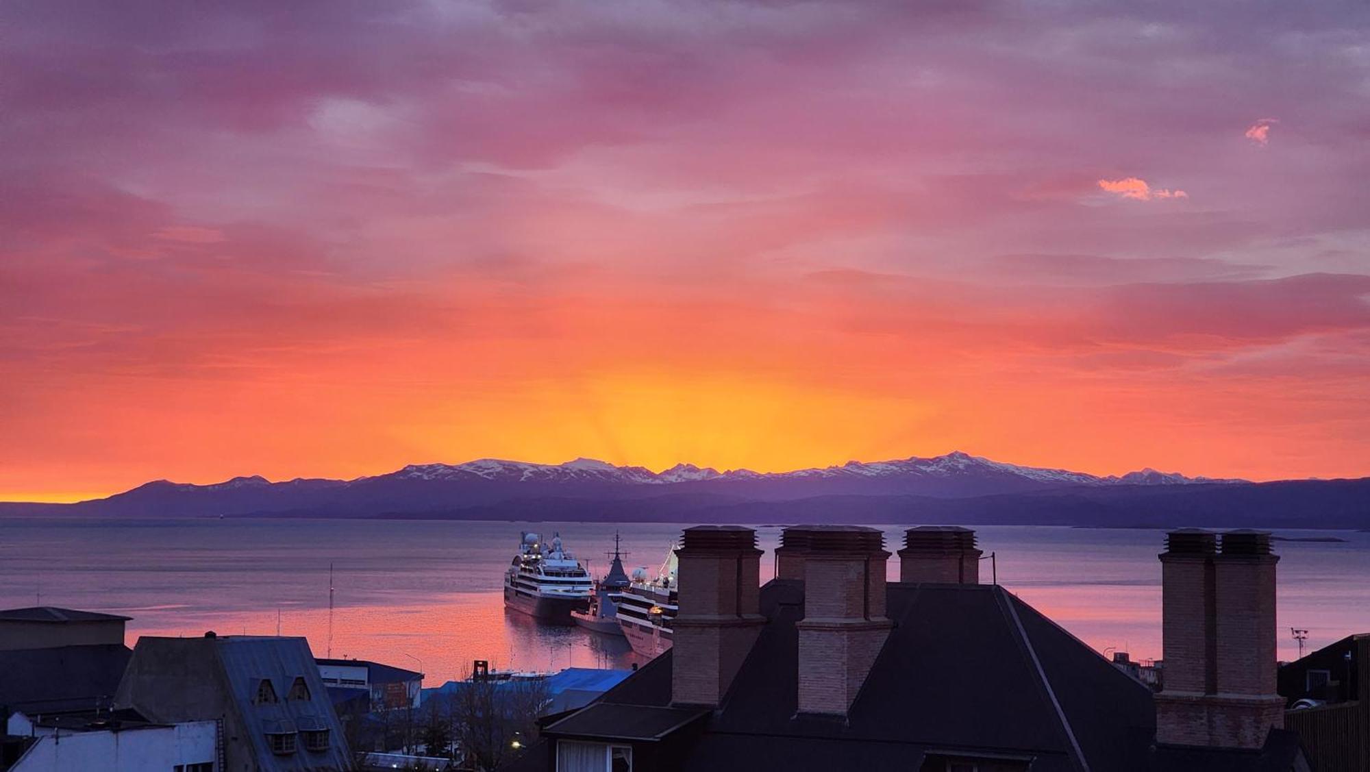 Yaghan Hostel Ushuaia Exterior foto